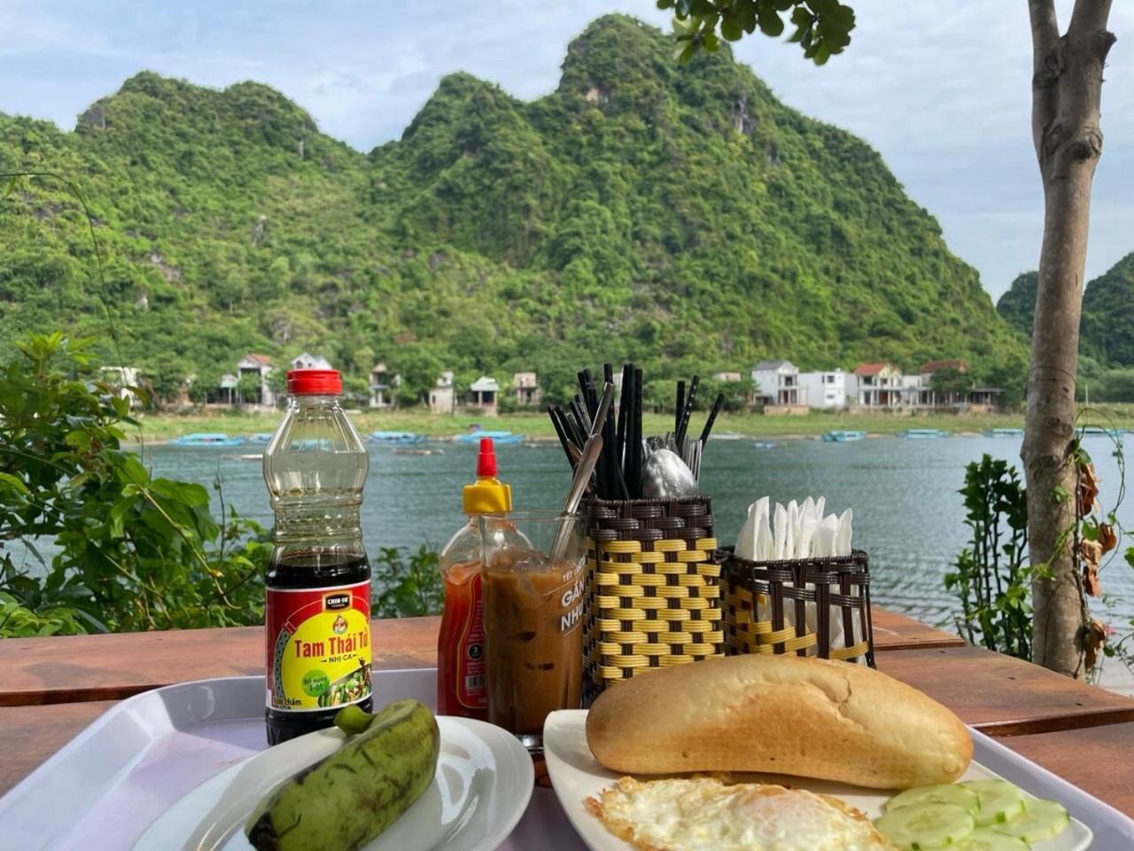 Applebee'S Homestay Phong Nha Exterior photo