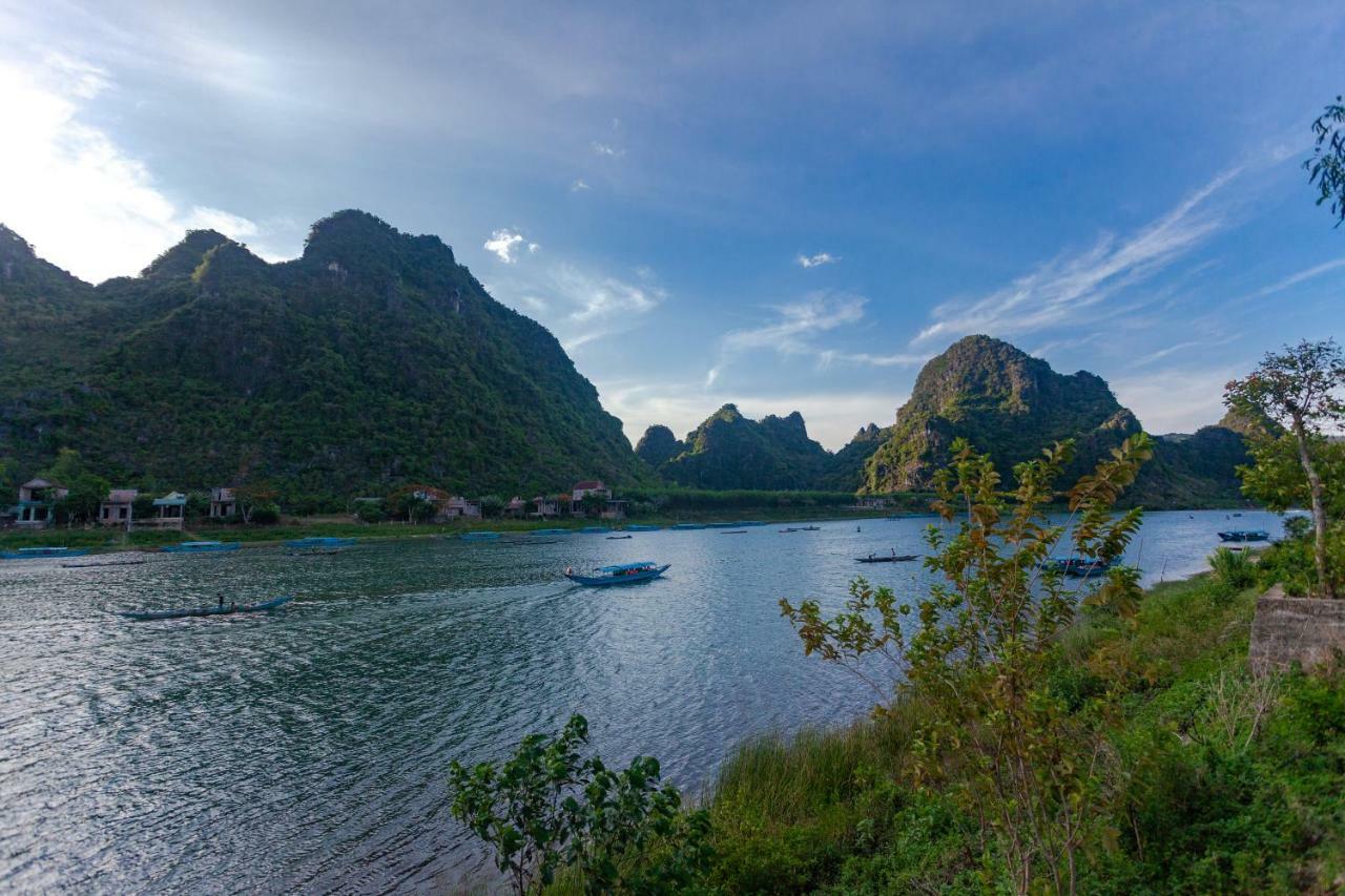 Applebee'S Homestay Phong Nha Exterior photo